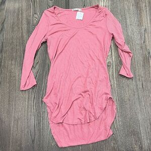 NWT Heart And Hips Long Sleeve Tunic Top Scoop Neck High-Low Hem Mauve Medium